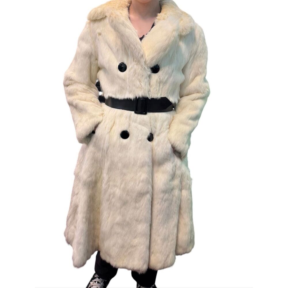 LL Berger White Genuine Rabbit Fur Coat Women’s Size Small Belted, button Up Vin - Picture 2 of 8